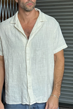 Load image into Gallery viewer, the eastwood button up; milk